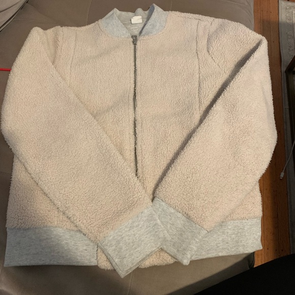 Gap shearling bomber jacket. - Picture 1 of 3